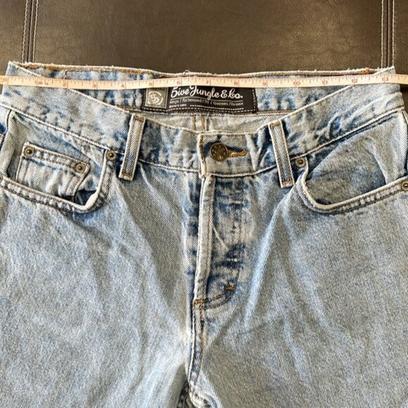 5ive Jungle & Co Women's Jean Shorts (15) - Picture 3 of 6